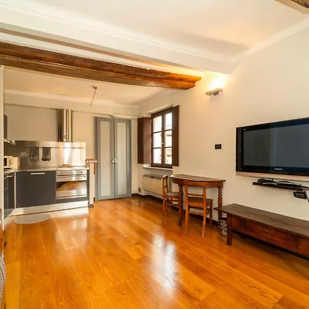 شقة Alexander House