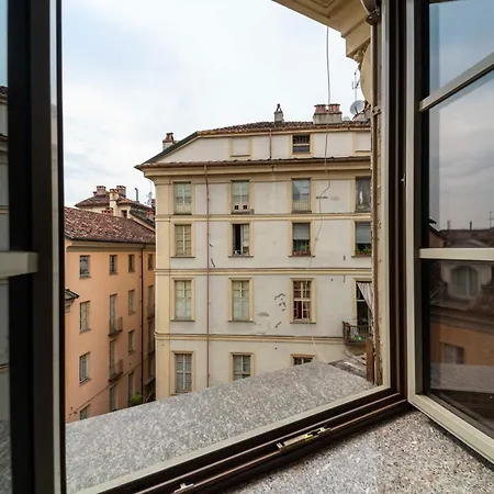 Appartement Alexander House *