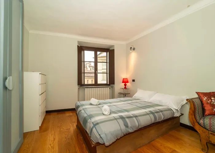 Alexander House Apartamento Turín