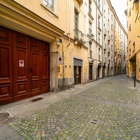 Alexander House Apartment Turin